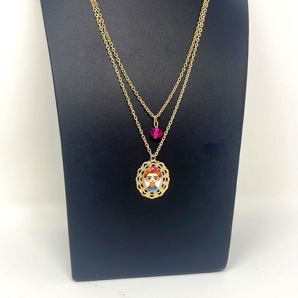 Frida Kahlo Portrait Gold Layered Pink Crystal Necklace - Picture 3 of 6